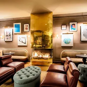 4* מלון Mondrian Am Checkpoint Charlie